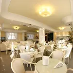 Luxor Hotel 3*