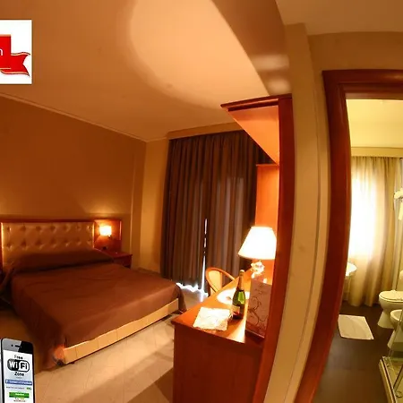 Hotel Luxor 3*