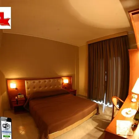 Luxor Hotel 3*