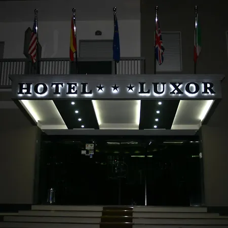 Hotel Luxor