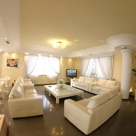 Hotel Luxor 3*