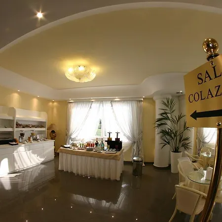 Luxor Hotel Casoria
