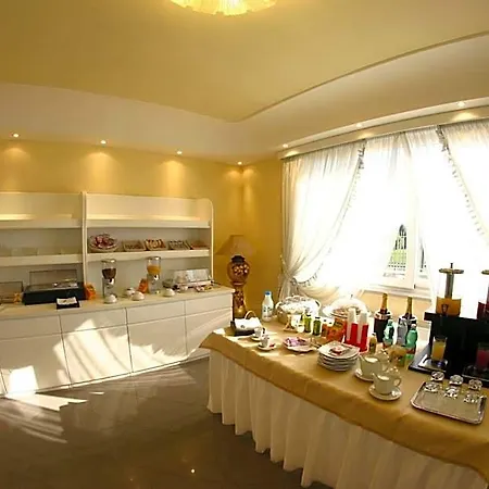 Luxor 3* Casoria